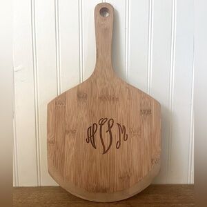 Monogrammed Bamboo Pizza Peel/cutting board